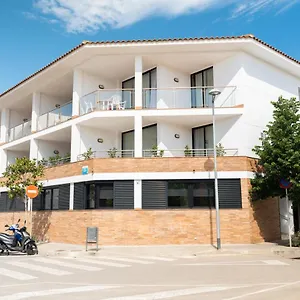 Beatrix 2000 Apartamento